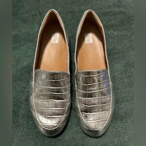 Fitflop silver flats, EUC
